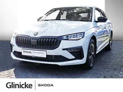 Weiß Gebraucht 2024 Skoda Scala Selection Kleinwagen | 22.990 € (Etwas zu teuer)