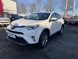 Weiß Gebraucht 2018 Toyota RAV4 Hybrid Team SUV | 18.865 € (Fairer Preis)