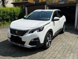 Weiß Gebraucht 2018 Peugeot 3008 Allure SUV | 15.799 € (Fairer Preis)