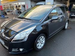 Grau Gebraucht 2012 Peugeot 5008 Limousine | 2.950 € (Superpreis)