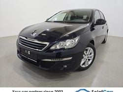 Blau Gebraucht 2016 Peugeot 308 Limousine | 4.100 € (Superpreis)