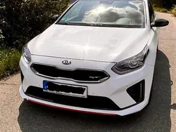 Weiß Gebraucht 2020 Kia ProCeed Kleinwagen | 23.450 € (Guter Preis)