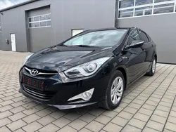 Schwarz Gebraucht 2015 Hyundai i40 Comfort Limousine | 6.289 € (Fairer Preis)
