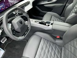 Grau Gebraucht 2025 Peugeot 3008 GT SUV | 31.056 € (Superpreis)