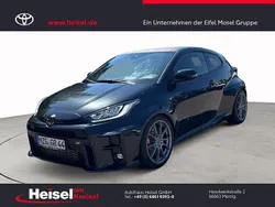 Schwarz Gebraucht 2024 Toyota Yaris Basis Limousine | 41.990 € (Fairer Preis)
