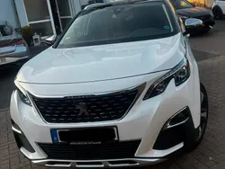 Weiß Gebraucht 2019 Peugeot 3008 Crossway SUV | 21.990 € (Fairer Preis)