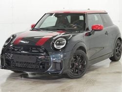 Grau Gebraucht 2024 Mini John Cooper Works Kleinwagen | 27.990 € (Guter Preis)