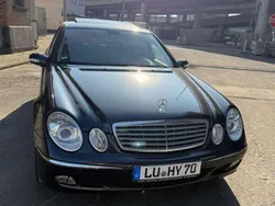 Schwarz Gebraucht 2004 Mercedes E200 Elegance Limousine | 4.000 € (Fairer Preis)