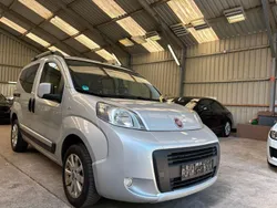 Grau Gebraucht 2016 Fiat Qubo My Qubo Van / Kleinbus | 3.750 €
