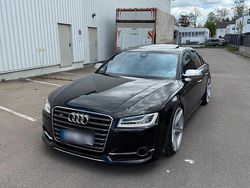 Schwarz Gebraucht 2014 Audi S8 Design Limousine | 42.900 €