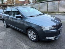 Grau Gebraucht 2017 Skoda Rapid Ambition Limousine | 5.950 € (Fairer Preis)