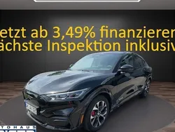 Iridiumschwarz metallic Gebraucht 2023 Ford Mustang Mach-E Premium SUV | 38.990 € (Fairer Preis)