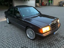 Andere außenfarben Gebraucht 1992 Mercedes 190 Limousine | 9.500 €