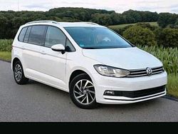 Weiß Gebraucht 2017 VW Touran Van / Kleinbus | 14.400 € (Etwas zu teuer)