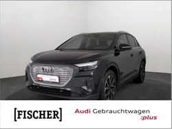 Mythosschwarz metallic (metallic) Gebraucht 2021 Audi e-tron S-Line SUV | 29.987 € (Guter Preis)