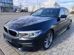 Carbonschwarz metallic Gebraucht 2017 BMW 530 M Sport Kombi | 22.990 € (Fairer Preis)