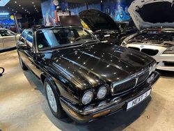 Schwarz Gebraucht 1999 Jaguar XJ Executive Limousine | 2.500 €