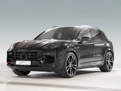 Schwarz Gebraucht 2023 Porsche Cayenne Sport SUV | 115.900 € (Fairer Preis)