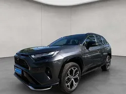 Schwarz Gebraucht 2022 Toyota RAV4 Hybrid Style SUV | 39.480 € (Fairer Preis)
