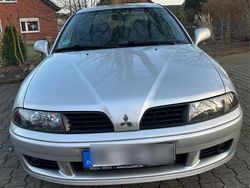 Silber Gebraucht 2004 Mitsubishi Carisma Limousine | 1.800 € (Guter Preis)