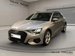 Florettsilber metallic Gebraucht 2024 Audi A3 Advanced Plus | 31.679 € (Fairer Preis)