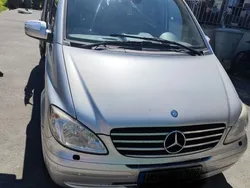 Silber Gebraucht 2010 Mercedes Viano Edition Van / Kleinbus | 15.000 € (Etwas zu teuer)
