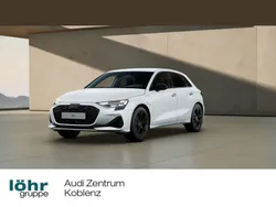 Weiß Neu 2025 Audi A3 Sportback e-tron Advanced Limousine | 46.980 € (Etwas zu teuer)