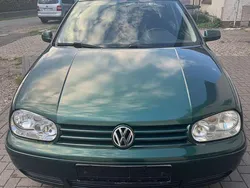 Grün Gebraucht 2000 VW Golf IV Highline Limousine | 1.150 € (Guter Preis)
