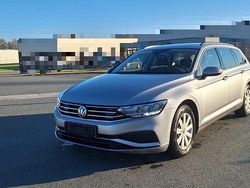Grau Gebraucht 2019 VW Passat Comfortline Kombi | 17.500 € (Guter Preis)