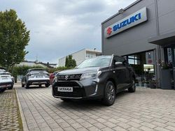 Grau Neu 2025 Suzuki Vitara Comfort SUV | 26.390 € (Fairer Preis)