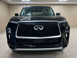 Grau Neu 2025 Infiniti QX80 SUV | 83.000 €