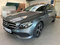 Grau Gebraucht 2019 Mercedes E200 Avantgarde Limousine | 27.450 € (Guter Preis)