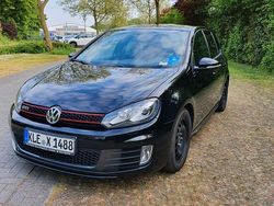 Schwarz Gebraucht 2009 VW Golf VI GTI Kleinwagen | 9.900 € (Etwas zu teuer)
