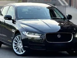 Santorini black Gebraucht 2015 Jaguar XE Portfolio Limousine | 14.410 € (Fairer Preis)