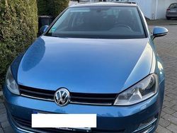 Blau Gebraucht 2015 VW Golf VII LOUNGE Limousine | 11.900 € (Fairer Preis)