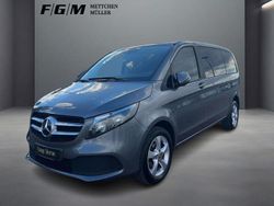 Selenitgrau Gebraucht 2022 Mercedes V220 Van / Kleinbus | 44.870 € (Fairer Preis)