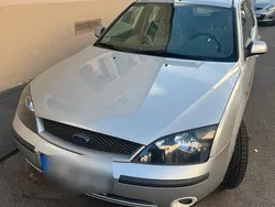 Silber Gebraucht 2001 Ford Mondeo Kombi | 1.800 € (Etwas zu teuer)