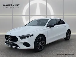 Weiss Gebraucht 2024 Mercedes A180 Progressive Limousine | 30.690 € (Fairer Preis)