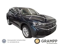Blau Gebraucht 2024 VW Touareg Elegance SUV | 61.440 € (Superpreis)