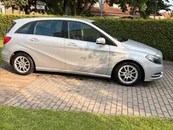 Silber Gebraucht 2012 Mercedes B180 Van / Kleinbus | 9.950 € (Guter Preis)