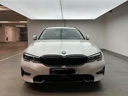 Weiß Gebraucht 2019 BMW 330 Sport Line Kombi | 32.500 € (Fairer Preis)
