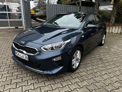 Blau Gebraucht 2020 Kia Ceed Edition 7 Kleinwagen | 13.890 € (Fairer Preis)
