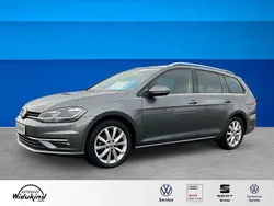 Grau Gebraucht 2017 VW Golf VII Highline Kombi | 18.750 € (Etwas zu teuer)