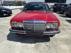Rot Gebraucht 1978 Mercedes 230 Coupé | 16.900 €
