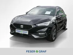 Midnight schwarz Gebraucht 2024 Seat Leon FR Kombi | 32.850 € (Teuer)