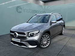 Grau Gebraucht 2022 Mercedes GLB220 AMG line SUV | 60.980 €