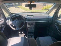 Silber Gebraucht 2006 Opel Meriva Van / Kleinbus | 1.500 € (Superpreis)