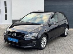 Schwarz Gebraucht 2016 VW Golf VII LOUNGE Limousine | 10.370 € (Guter Preis)
