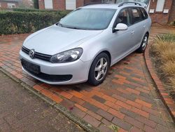 Silber Gebraucht 2012 VW Golf VII Match Kombi | 3.700 € (Fairer Preis)