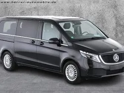 Schwarz Gebraucht 2023 Mercedes EQV300 Avantgarde Van / Kleinbus | 44.890 € (Guter Preis)